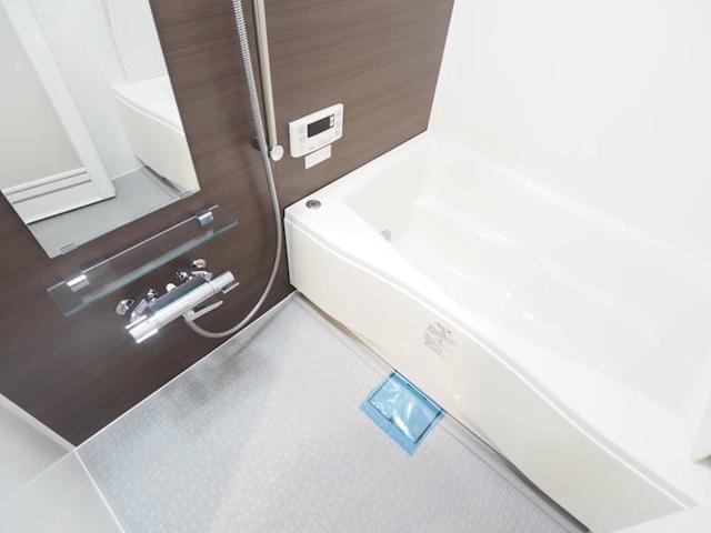 11/23 浴室