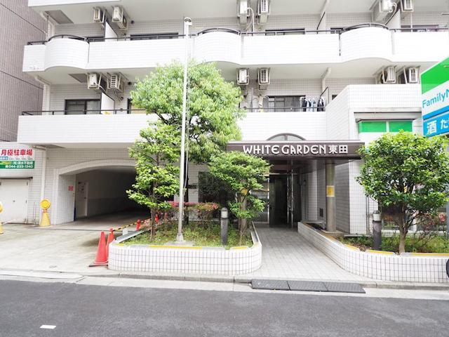 3/4 エントランス