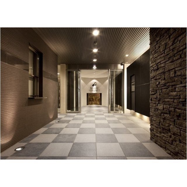 14/23 エントランス