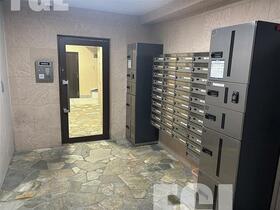 15/15 エントランス