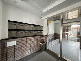 15/16 エントランス