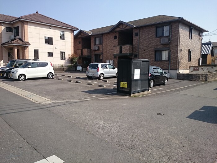 17/19 駐車場