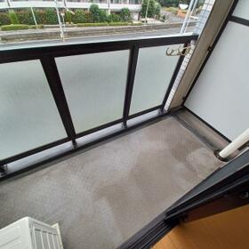 13/16 バルコニー