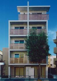 ラティエラ祐天寺の外観