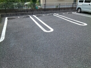 4/10 駐車場