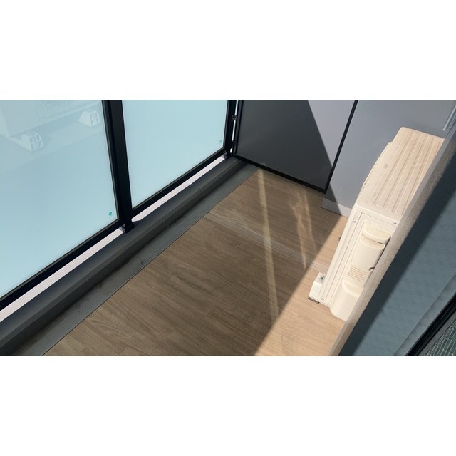 13/21 バルコニー