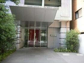 14/22 エントランス