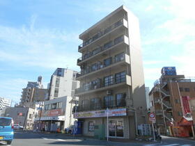 栄ハイツの外観