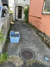 16/16 エントランス