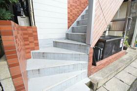 2/2 エントランス