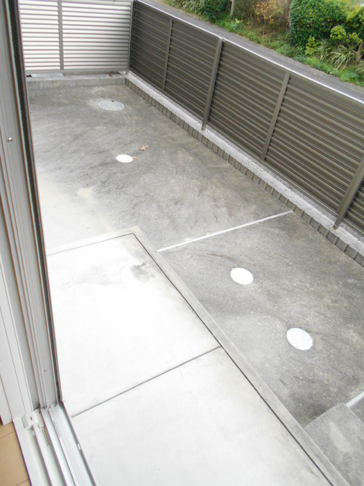 13/26 バルコニー