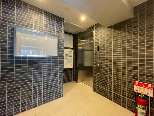 3/5 エントランス