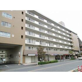 18/18 エントランス