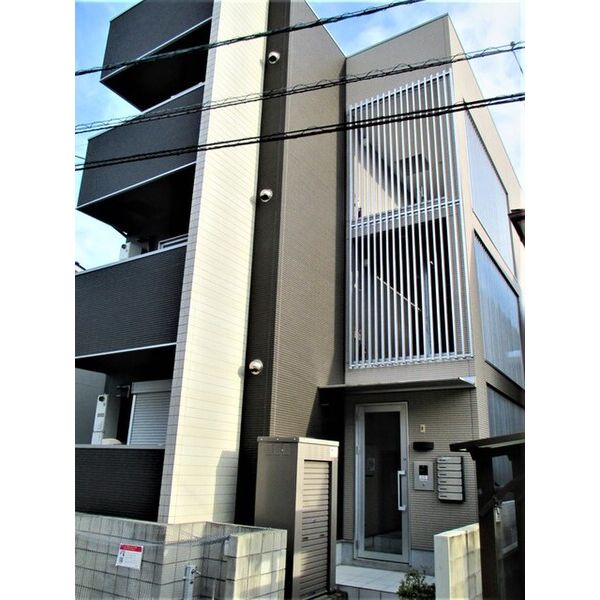 15/25 エントランス