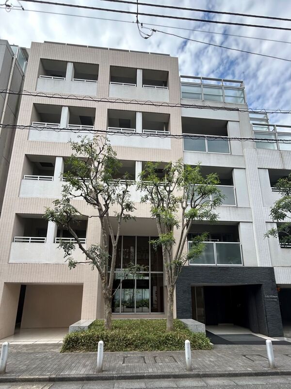 エスティメゾン白金台の外観