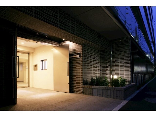 15/17 エントランス