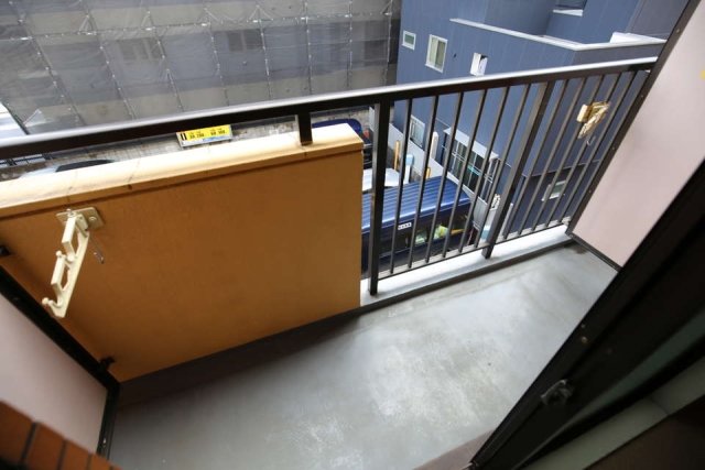 15/26 バルコニー