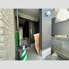 14/15 エントランス