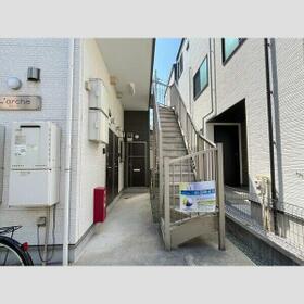 15/16 エントランス