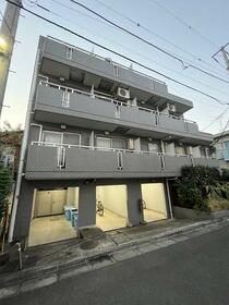 14/14 エントランス