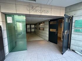 4/4 エントランス