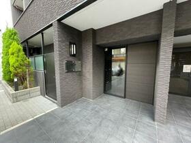 3/3 エントランス