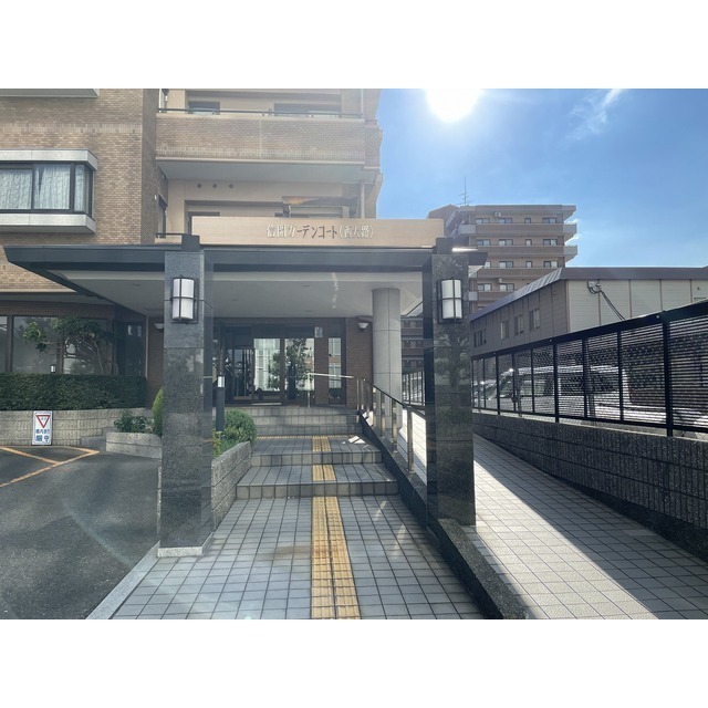 3/5 エントランス