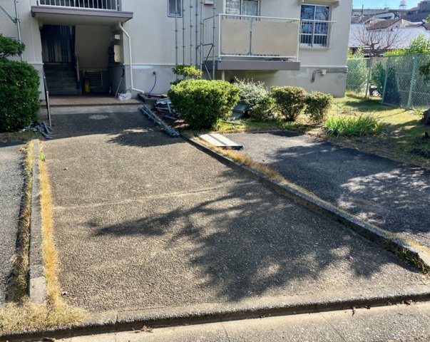 18/18 エントランス