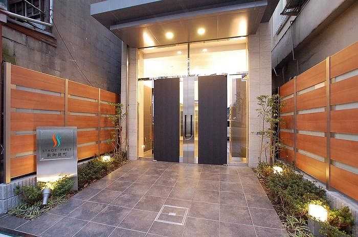 2/5 エントランス