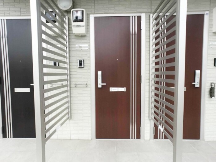 17/26 エントランス