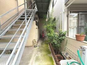 2/2 エントランス