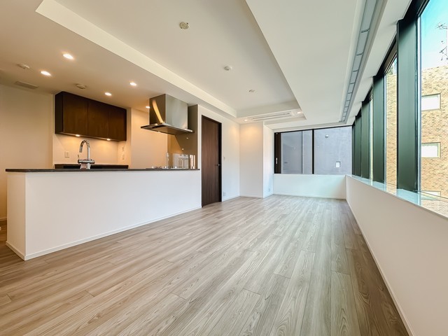 25/29 リビング/ダイニング