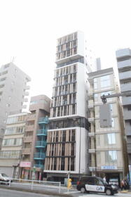 サンウッドフラッツ新宿四谷三丁目の外観