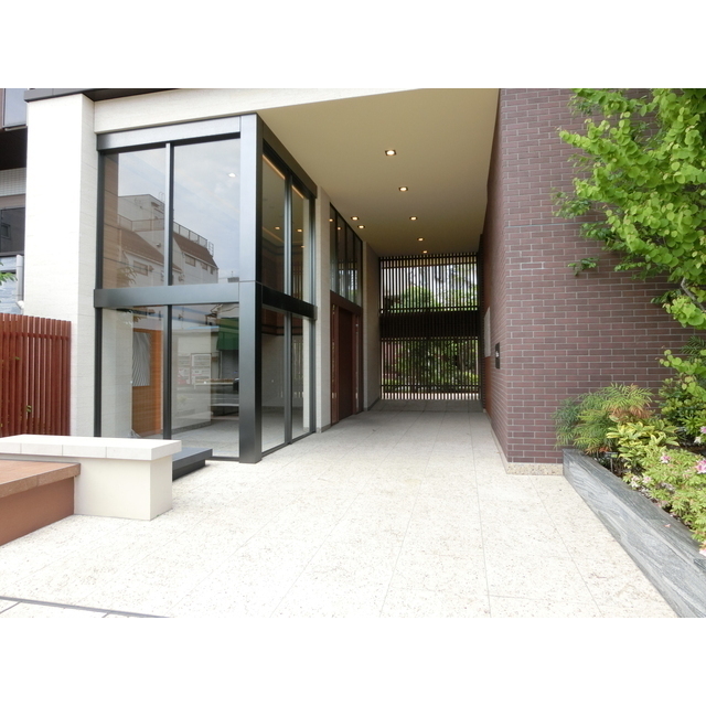 5/10 エントランス