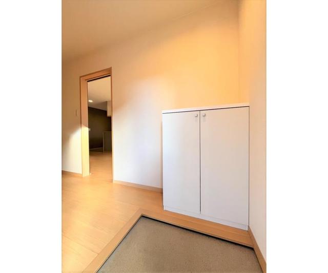 18/29 玄関