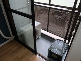 13/16 バルコニー