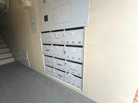 15/15 エントランス