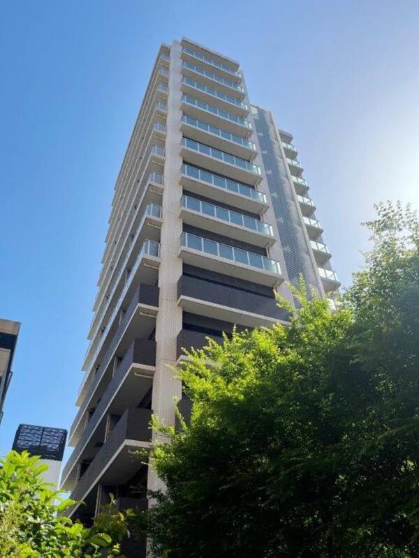 ガレリア東新宿の外観