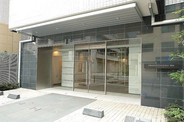 15/25 エントランス