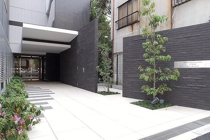 2/5 エントランス