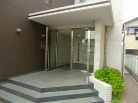 15/16 エントランス