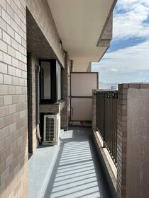 13/16 バルコニー