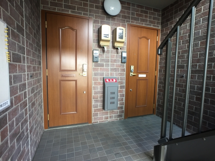 2/4 エントランス