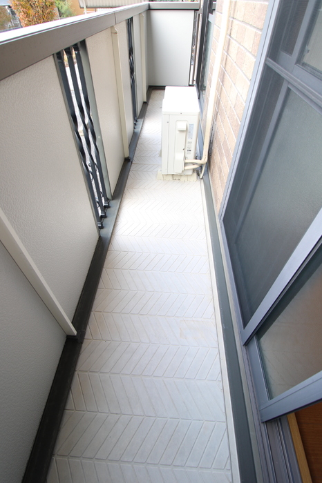 15/20 バルコニー