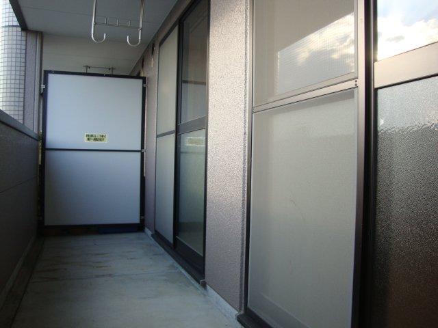 17/28 バルコニー