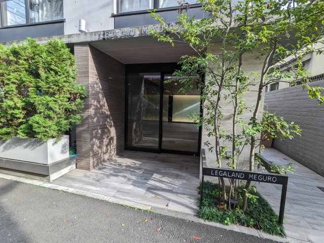 16/24 エントランス