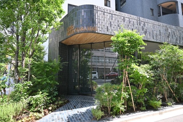 2/4 エントランス