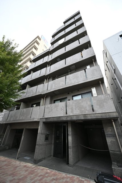 ルーブル高円寺伍番館の外観