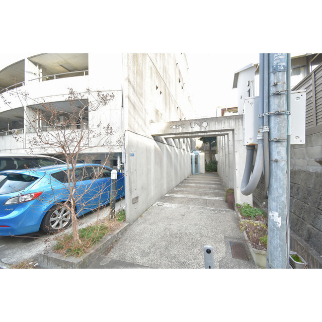 2/11 エントランス