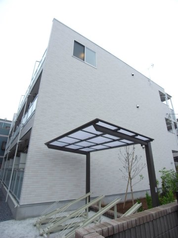 14/17 エントランス